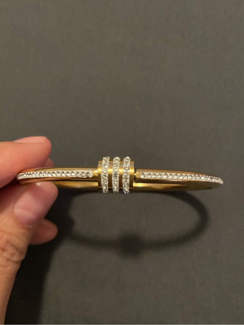 New - 18k gold plated, stainless steel Diamond gold bangle